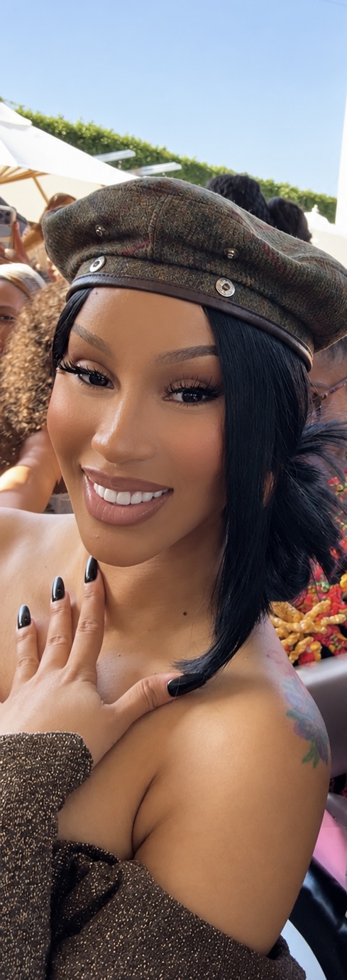 Cardi B Pops Up at Beautycon — And Yes, I Got My Pic!