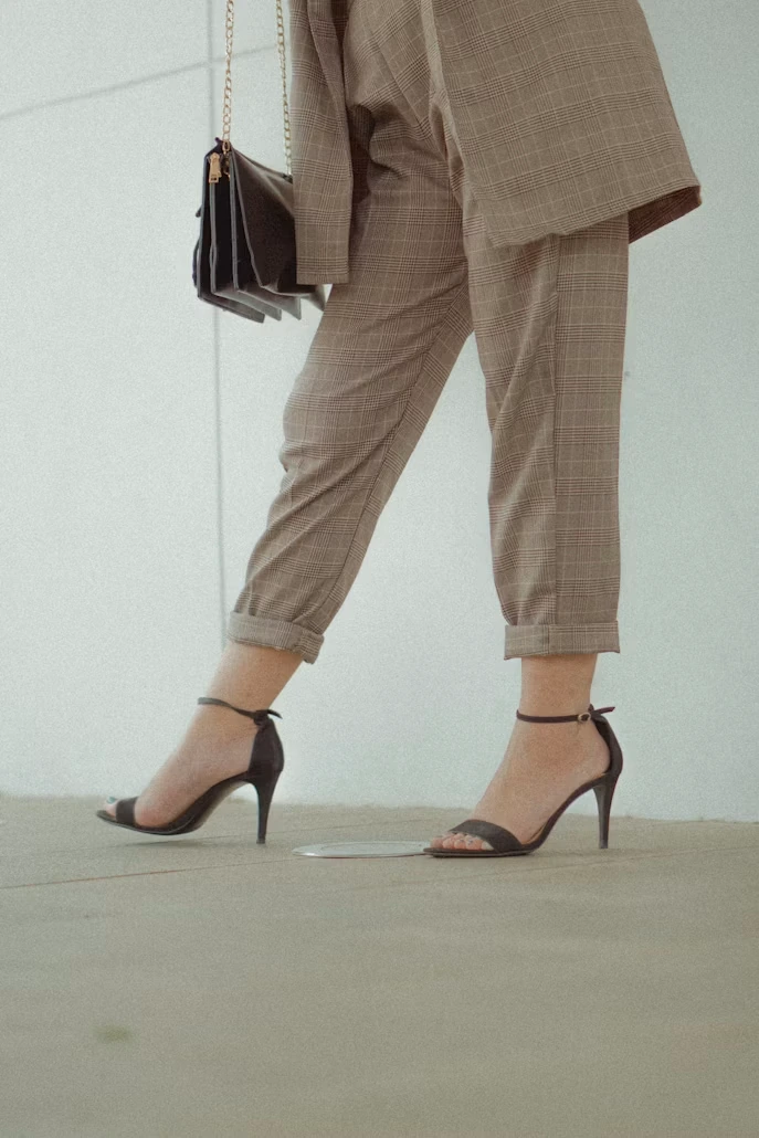 Photos de pieds chaussures — Pieds d'Or, créatrices françaises 18+ — visuel 2