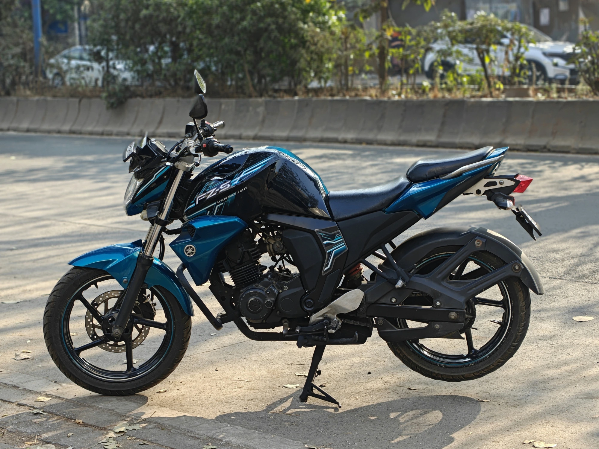 Yamaha FZS V2