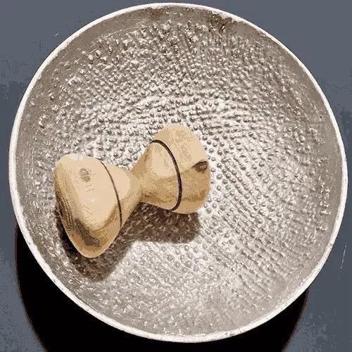 Large Aluminium Mortar & Pestle with Wooden Pestle 4