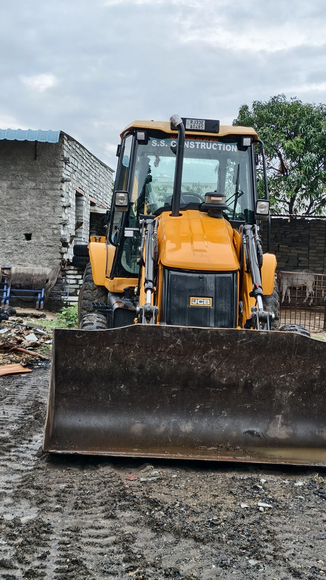 JCB Excavator Ramganjmandi