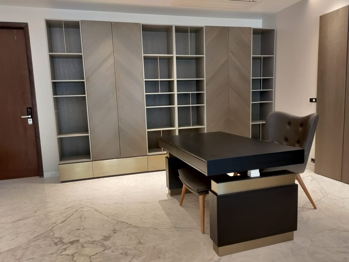 The Mirror Apartment detail 1
