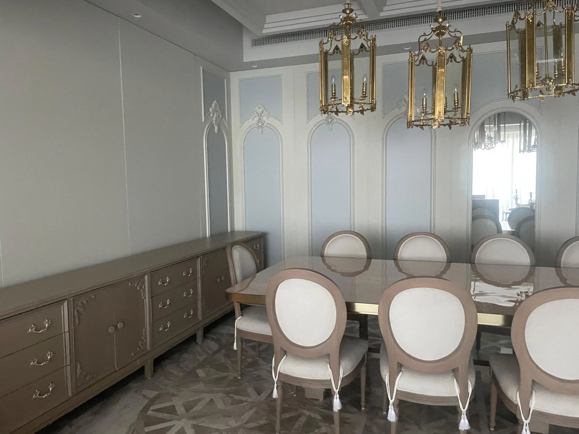 Studio Hauz signature interior
